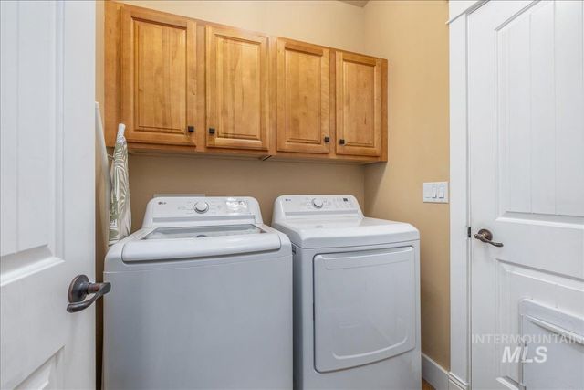 4897 N Red Hills, Meridian, ID 83642