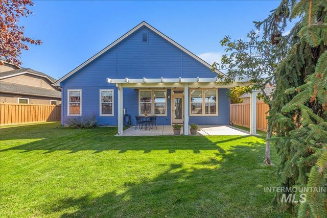 4897 N Red Hills, Meridian, ID 83642