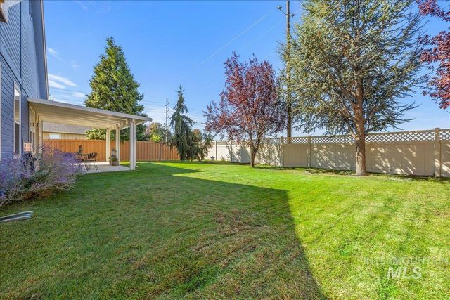 4897 N Red Hills, Meridian, ID 83642