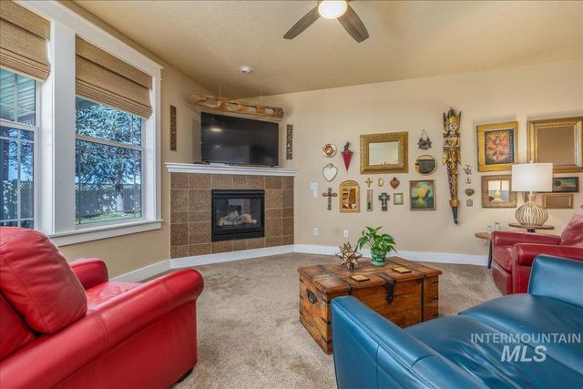 4897 N Red Hills, Meridian, ID 83642