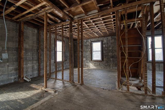 244 Taftville Occum Road, Norwich, CT 06360