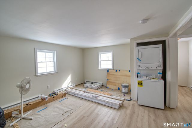 244 Taftville Occum Road, Norwich, CT 06360