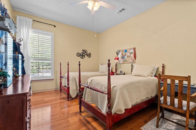 28523 Wild Oaks, Magnolia, TX 77355