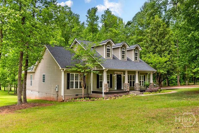 301 Summit Heights Dr., Nicholson, GA 30565