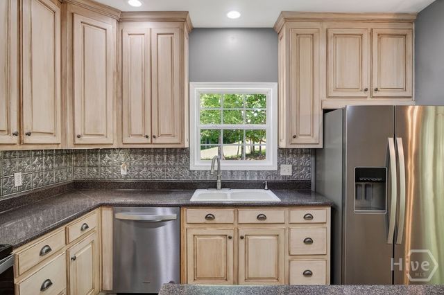 301 Summit Heights Dr., Nicholson, GA 30565