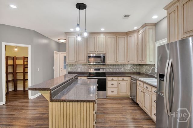 301 Summit Heights Dr., Nicholson, GA 30565