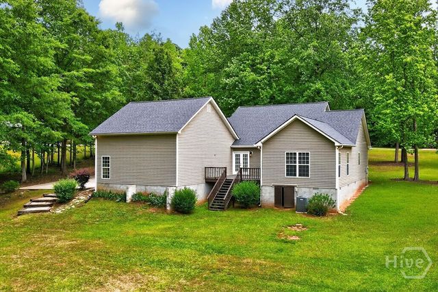301 Summit Heights Dr., Nicholson, GA 30565