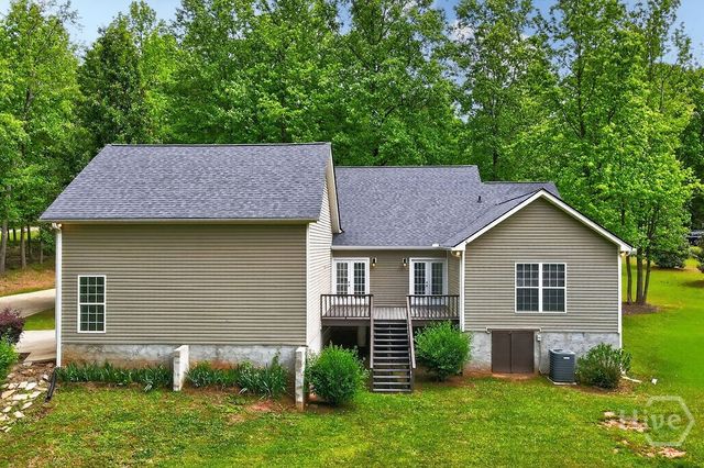 301 Summit Heights Dr., Nicholson, GA 30565