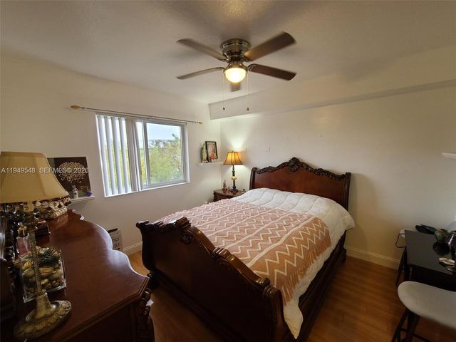 11060 SW 196th Street 406, Cutler Bay, FL 33157
