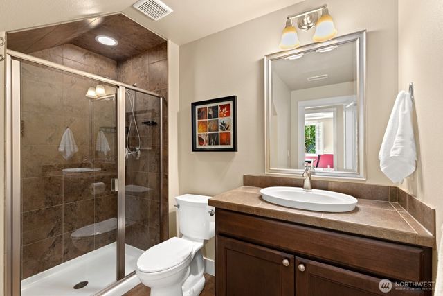 10643 238th Place NE, Redmond, WA 98053