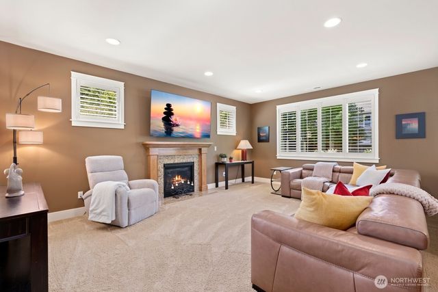 10643 238th Place NE, Redmond, WA 98053