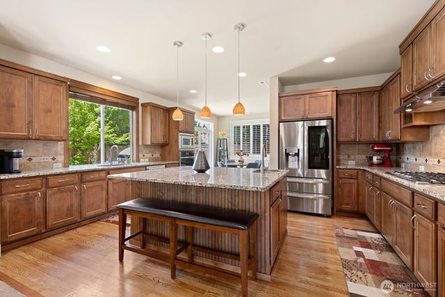 10643 238th Place NE, Redmond, WA 98053