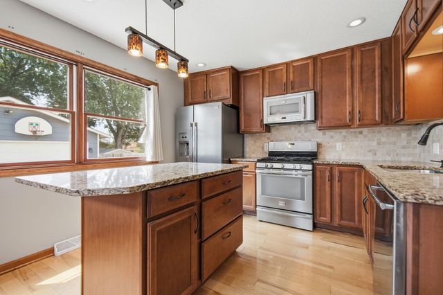 2258 11th Street, White Bear Lake, MN 55110