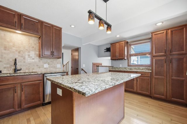 2258 11th Street, White Bear Lake, MN 55110
