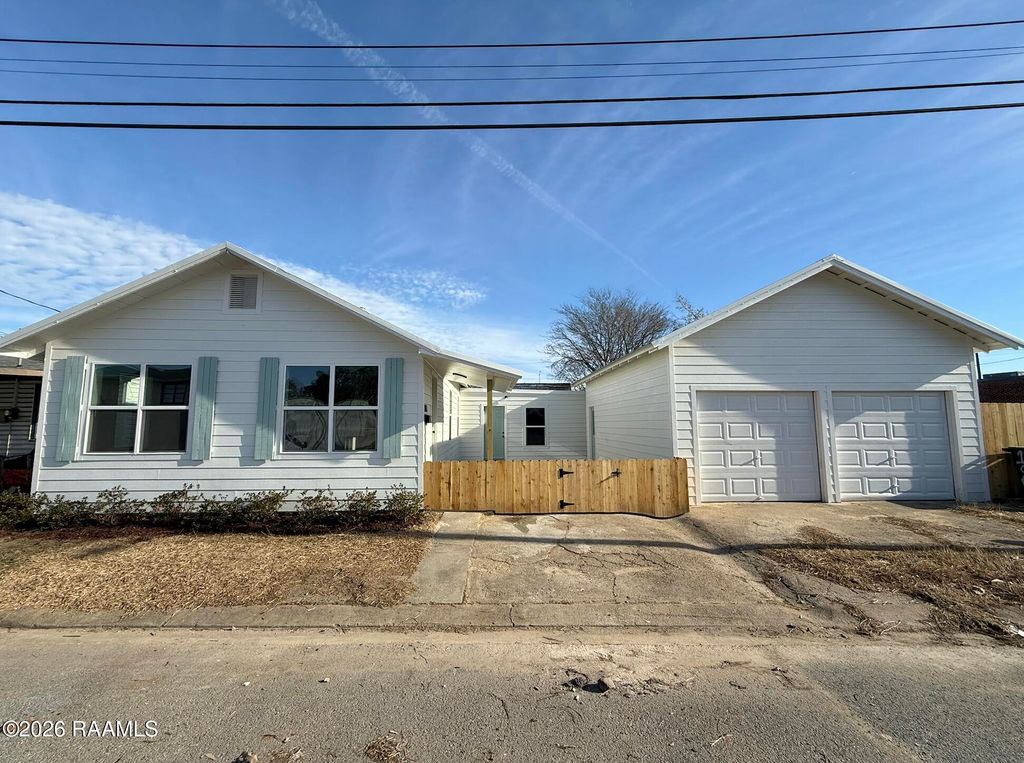 801 Cleveland Street, Lafayette, LA 70501