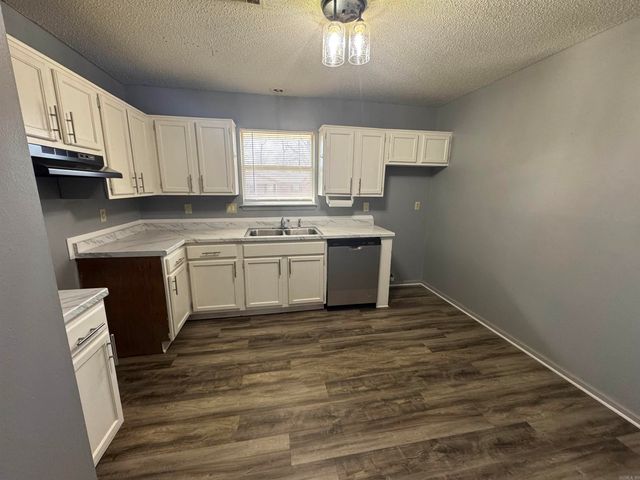 57 Meadowlark, Cabot, AR 72023