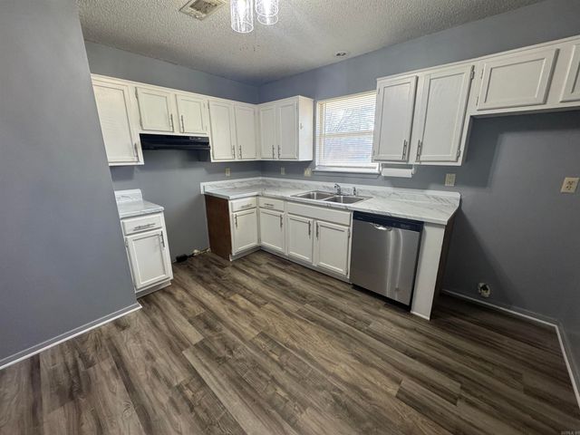 57 Meadowlark, Cabot, AR 72023