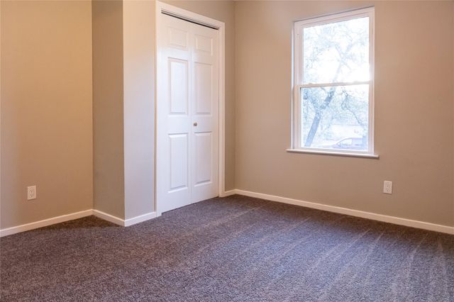 1900 Limerick LN, Leander, TX 78641