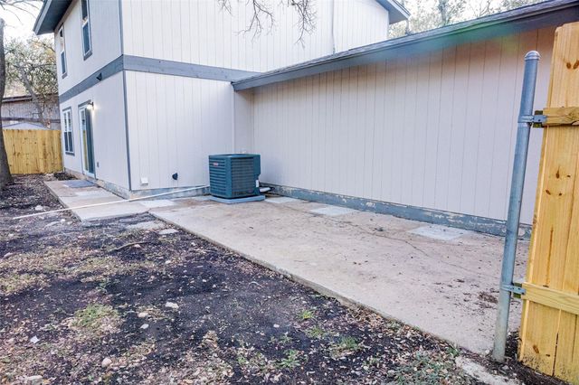 1900 Limerick LN, Leander, TX 78641