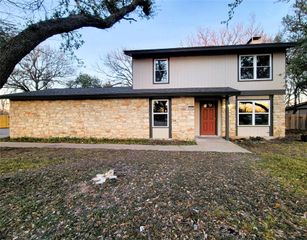 1900 Limerick LN, Leander, TX 78641