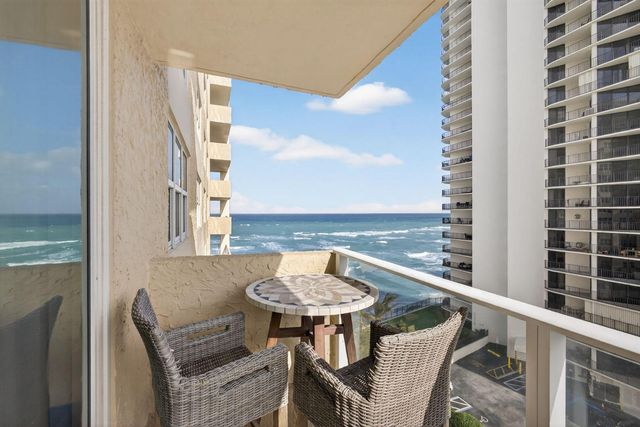 5440 N Ocean Drive 805, Singer Island, FL 33404