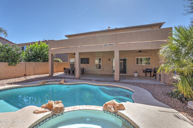 3551 E Mecate Road, Tucson, AZ 85739