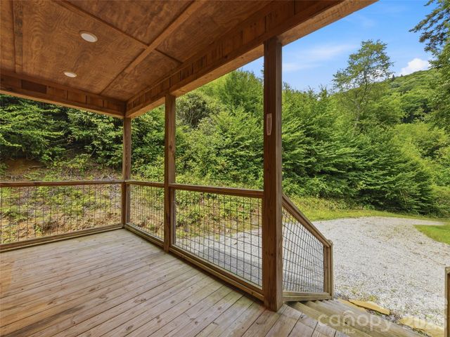 261 Yonah Drive, Maggie Valley, NC 28751