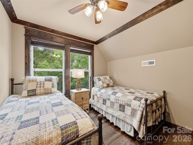 261 Yonah Drive, Maggie Valley, NC 28751
