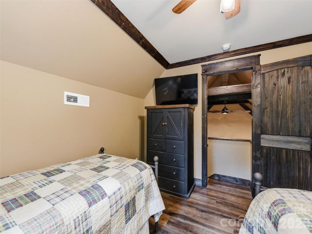261 Yonah Drive, Maggie Valley, NC 28751
