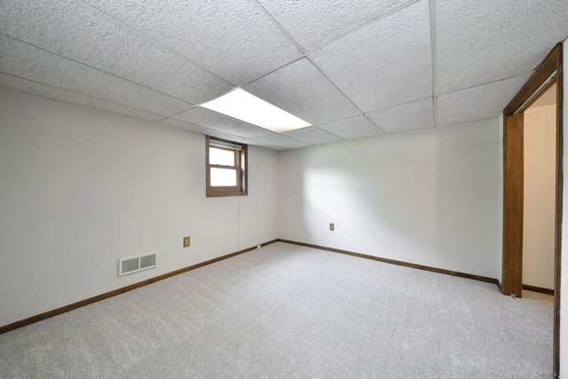 202 N Forest Avenue, Batavia, IL 60510