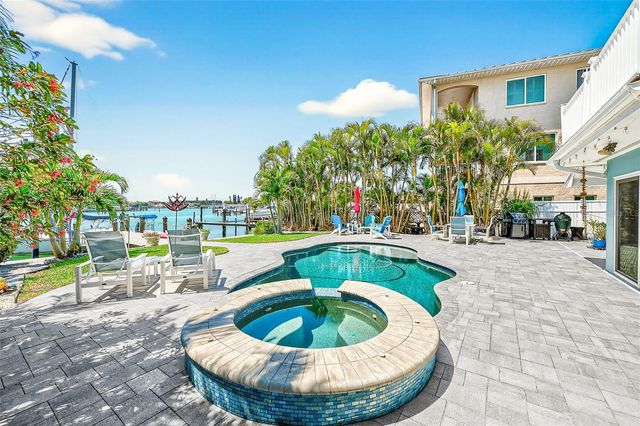 441 HARBOR DRIVE S, Indian Rocks Beach, FL 33785