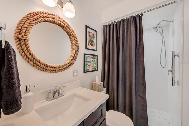 441 HARBOR DRIVE S, Indian Rocks Beach, FL 33785