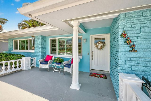 441 HARBOR DRIVE S, Indian Rocks Beach, FL 33785