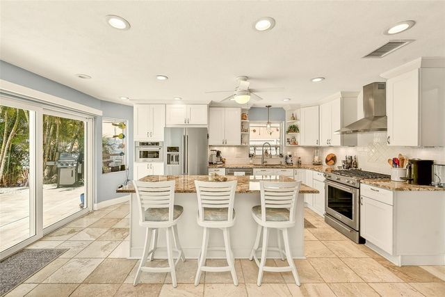 441 HARBOR DRIVE S, Indian Rocks Beach, FL 33785