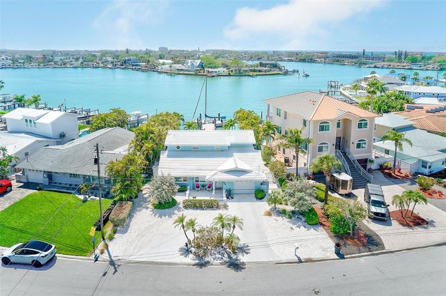 441 HARBOR DRIVE S, Indian Rocks Beach, FL 33785