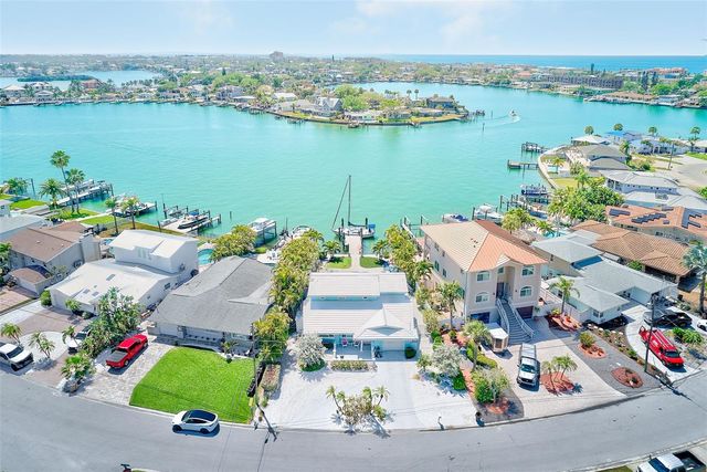 441 HARBOR DRIVE S, Indian Rocks Beach, FL 33785