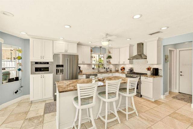 441 HARBOR DRIVE S, Indian Rocks Beach, FL 33785