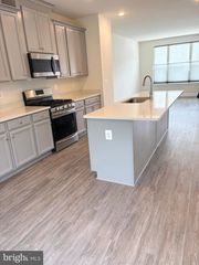 6111 CAMERONS FERRY DR, Haymarket, VA 20169