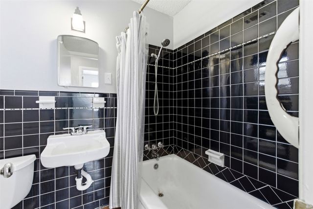 3409 Heather Lane, Denton, TX 76209