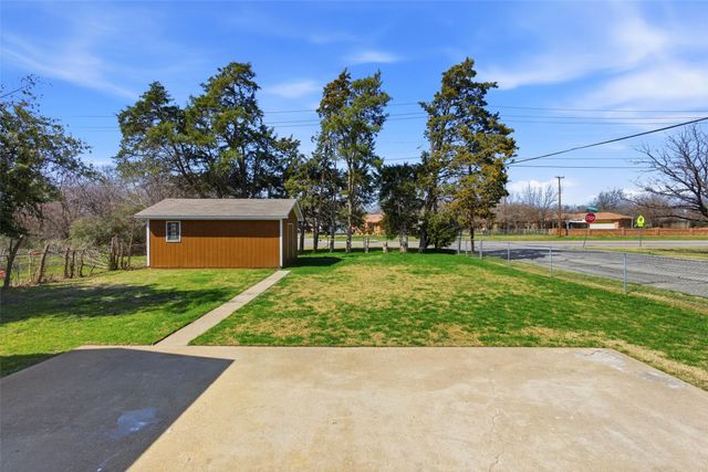 3409 Heather Lane, Denton, TX 76209