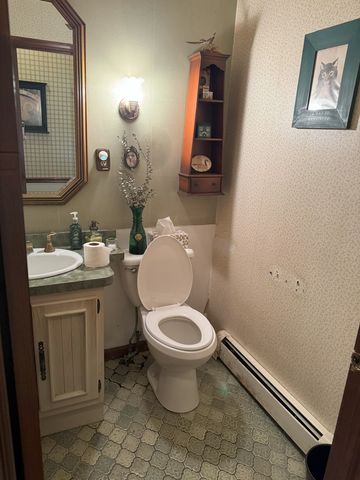 17N753 Widmayer Road, Hampshire, IL 60140