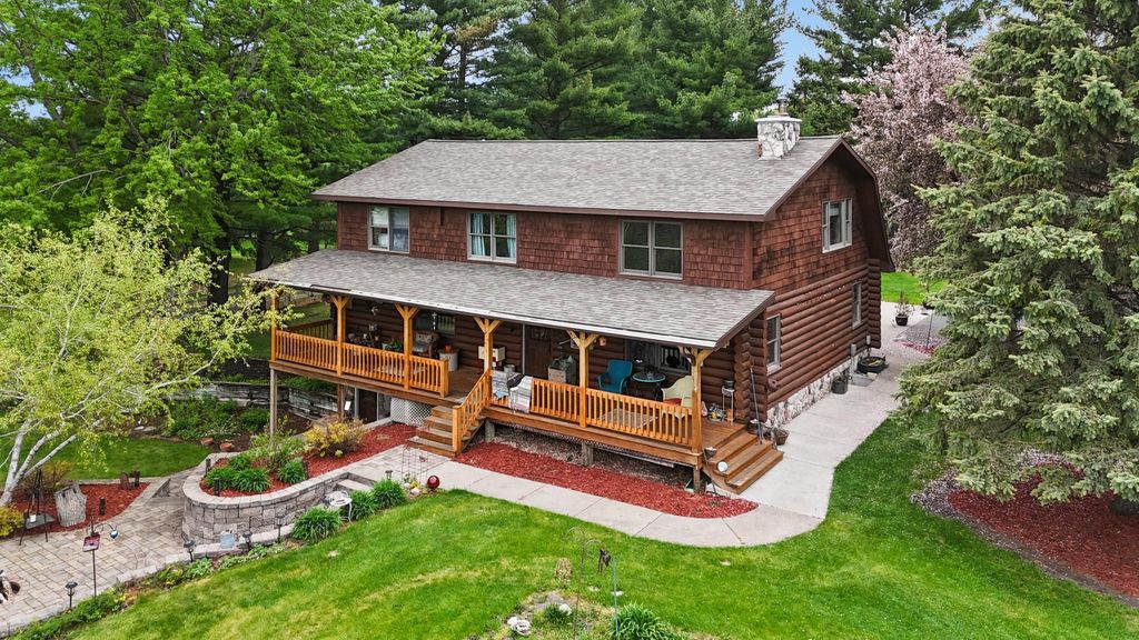 12105 W Lake Road, Rice, MN 56367