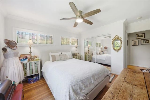 6530 Gaviota Avenue, Lake Balboa, CA 91406
