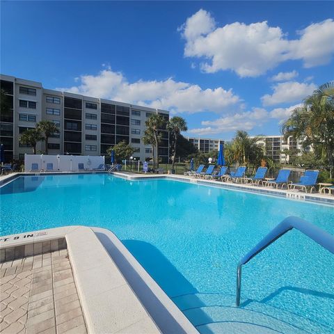 1332 PASADENA AVENUE S 501, South Pasadena, FL 33707