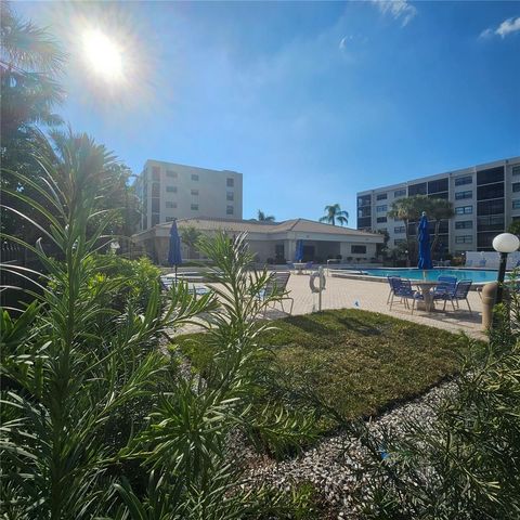 1332 PASADENA AVENUE S 501, South Pasadena, FL 33707