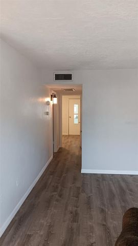 8402 111TH STREET 203, Seminole, FL 33772