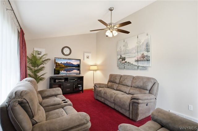222 Hillpine Road, Cheektowaga, NY 14227