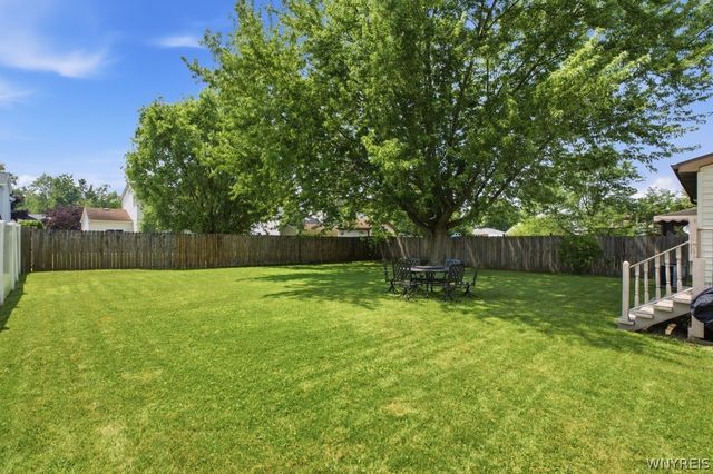 222 Hillpine Road, Cheektowaga, NY 14227