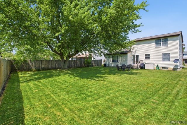 222 Hillpine Road, Cheektowaga, NY 14227