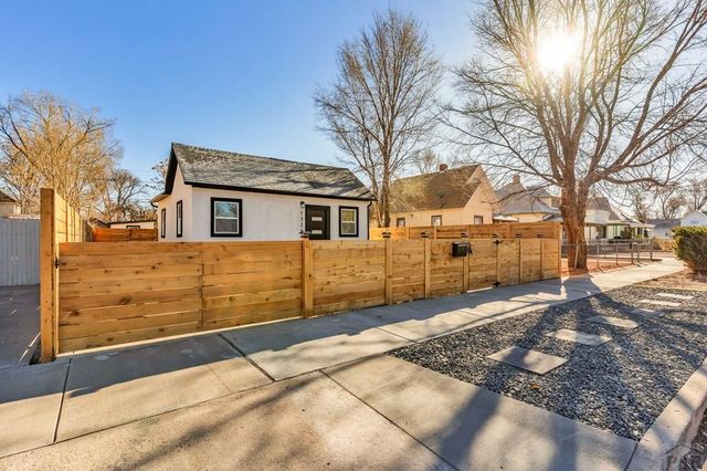 1328 Cypress St, Pueblo, CO 81004